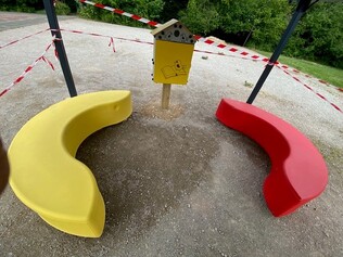 Carport et jeux