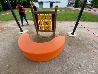 Carport et jeux